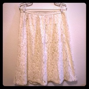 DownEast Basics Lace Skirt in Cream